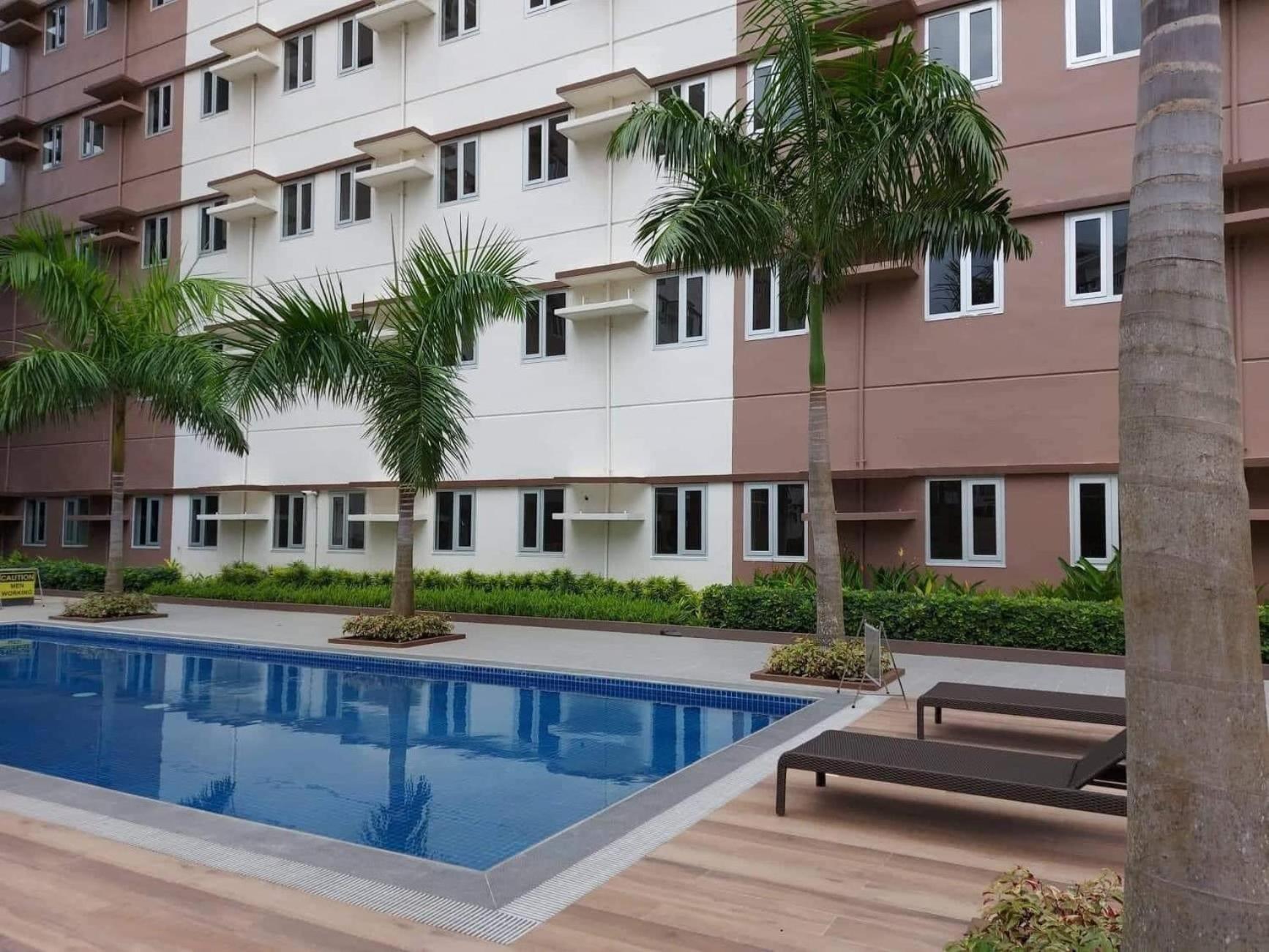 Starlight Suites Trece Martires المظهر الخارجي الصورة