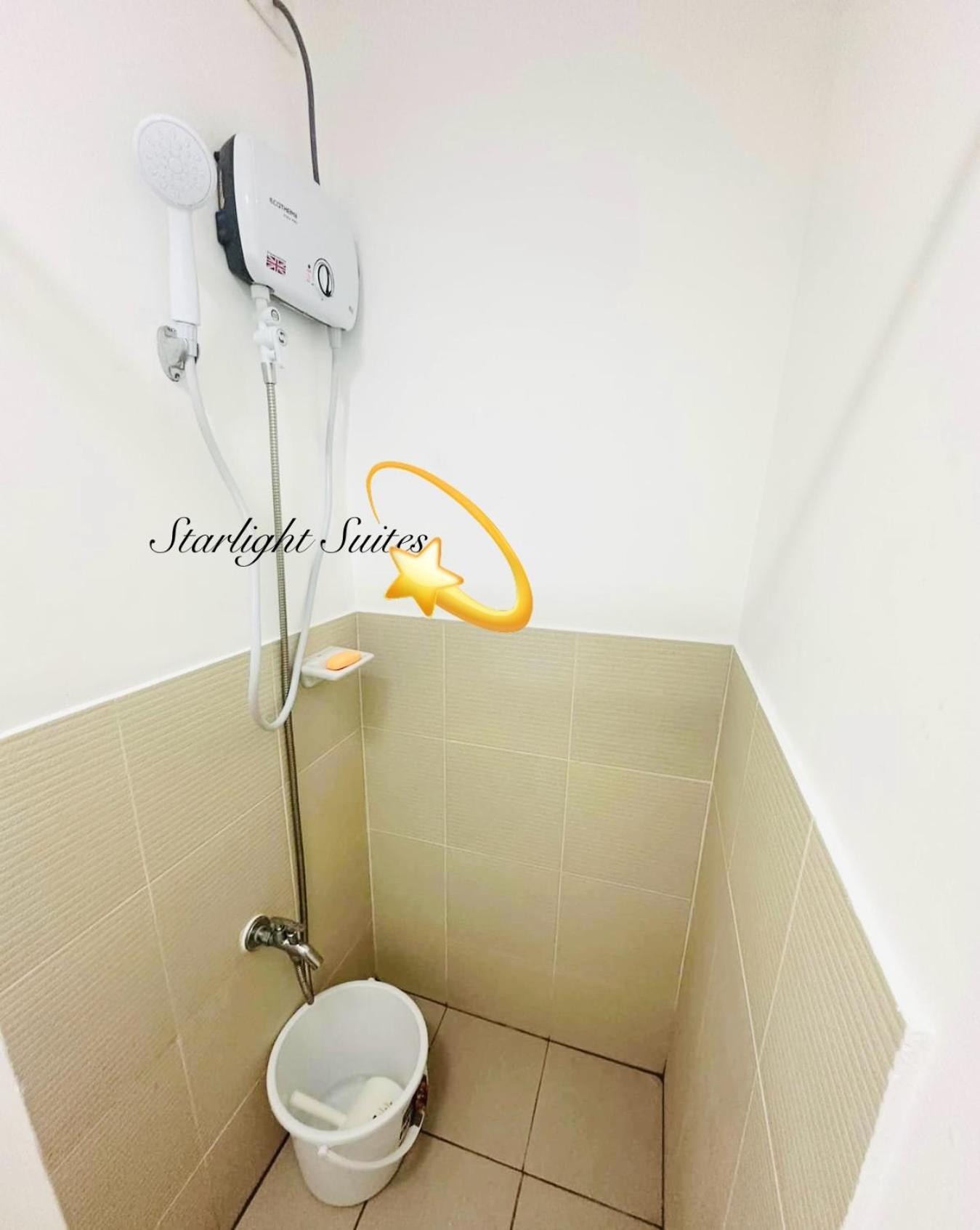 Starlight Suites Trece Martires المظهر الخارجي الصورة