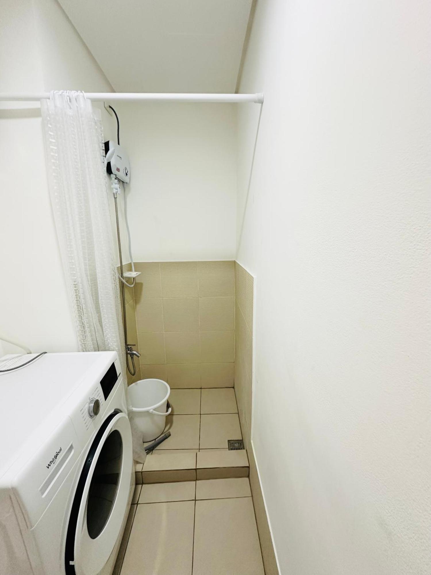 Starlight Suites Trece Martires المظهر الخارجي الصورة
