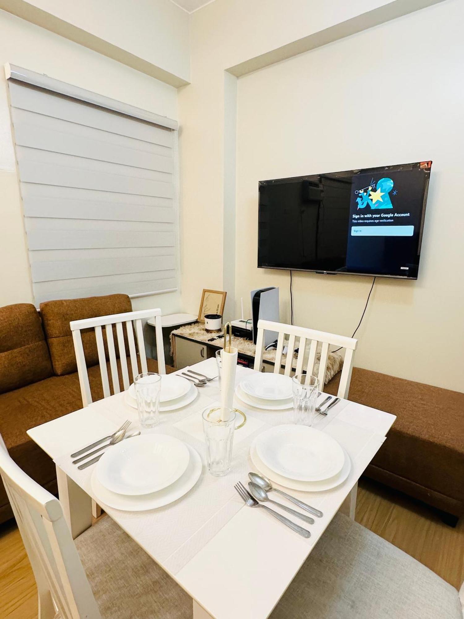 Starlight Suites Trece Martires المظهر الخارجي الصورة