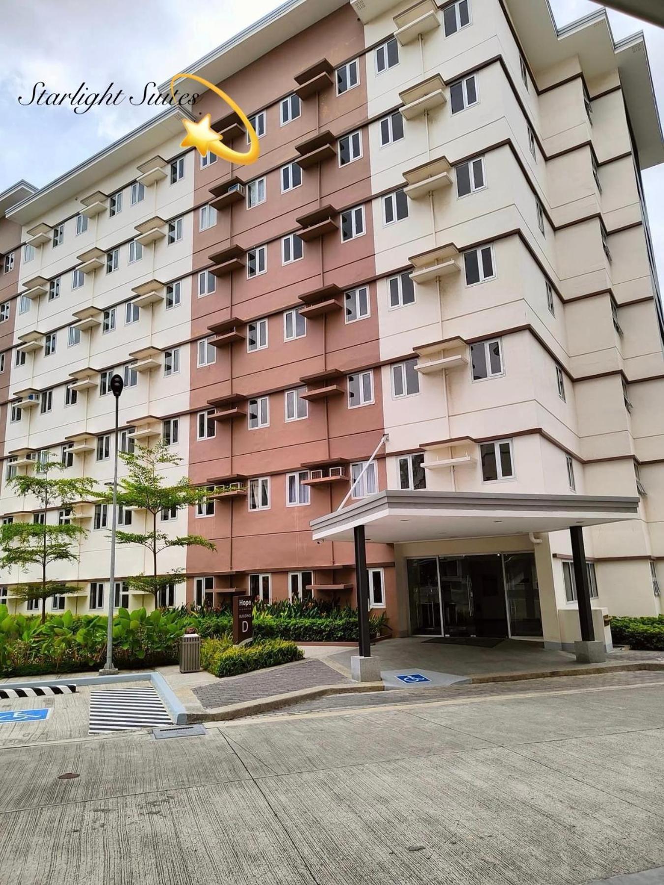 Starlight Suites Trece Martires المظهر الخارجي الصورة