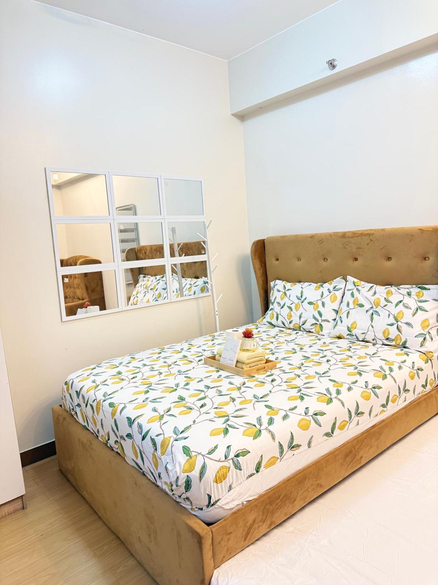 Starlight Suites Trece Martires المظهر الخارجي الصورة